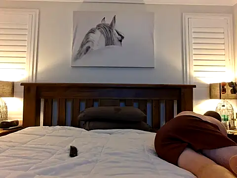 brokecountrylads online show from November 18, 2025, 10:20 am