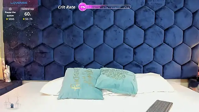 lustydoll vc online show from September 26, 2025, 1:04 pm