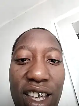 Melanin2002 online show from April 10, 2026, 9:25 am