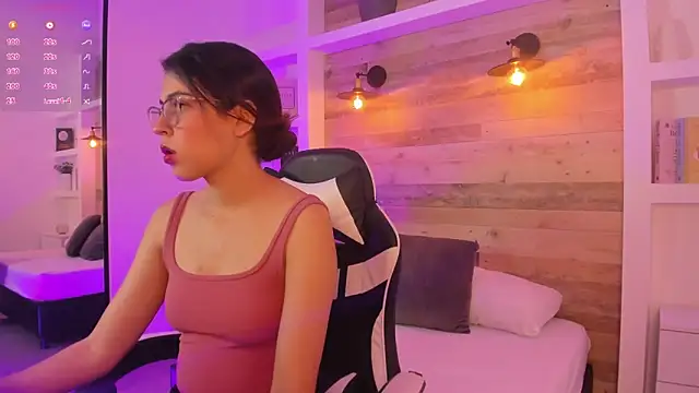 desireee  online show from February 23, 2026, 12:46 pm