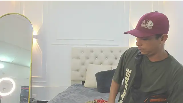 charlotte dante212 online show from April 5, 2026, 3:15 am