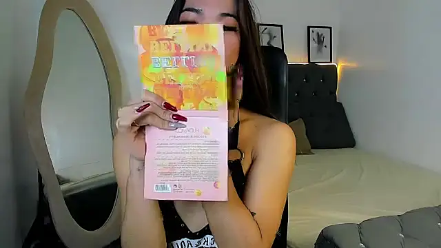 Snapshot of CassieSommereux chatting on September 24, 2025, 8:50 am CassieSommereux online show from September 24, 2025, 8:50 am