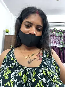 V-Hot-Sweti online show from October 7, 2025, 7:27 am