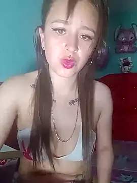 Tatii-Bunny online show from September 19, 2025, 5:02 pm