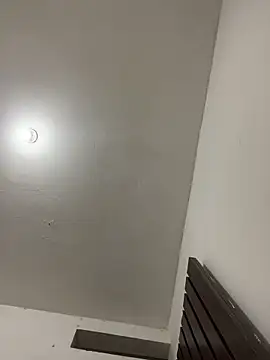 zaracollins01 online show from March 28, 2026, 4:23 am