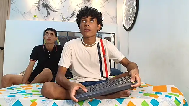 LONDON BOYS1 online show from October 10, 2025, 1:15 am