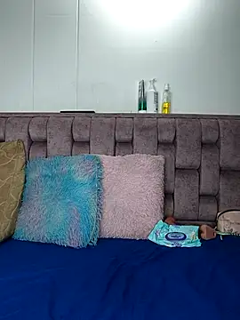 Alexa-Hunter online show from January 18, 2026, 10:35 pm