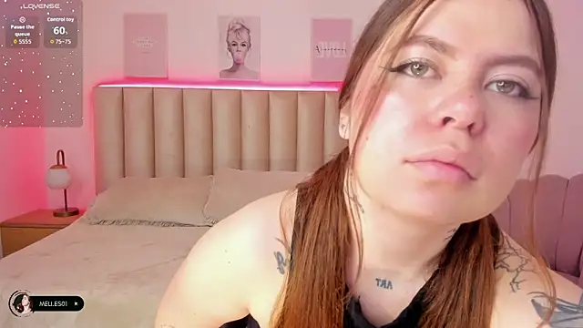 Snapshot of melissa_es chatting on December 17, 2025, 12:44 pm melissa es online show from December 17, 2025, 12:44 pm