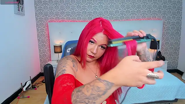 Manu silver  online show from October 10, 2025, 7:46 pm