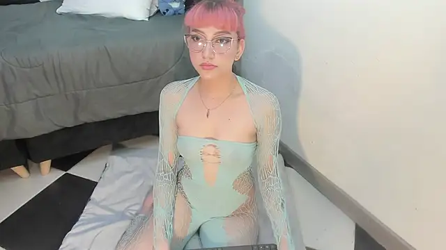 sophia arevalo online show from March 7, 2026, 3:14 am