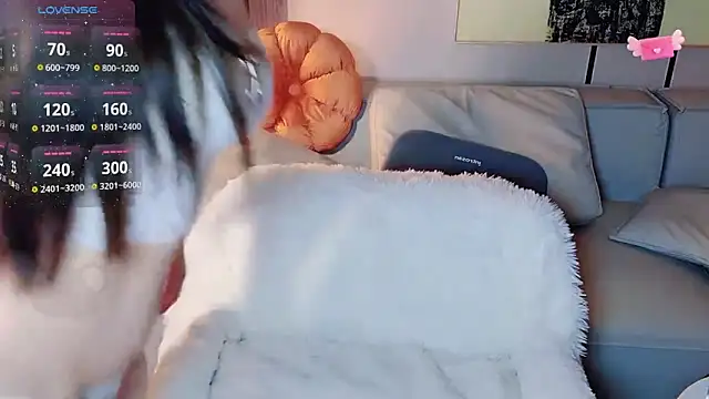 Auu-777 online show from March 20, 2026, 6:02 pm