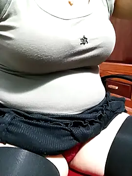 Snapshot of Tasu774 chatting on February 14, 2026, 9:11 pm Tasu774 online show from February 14, 2026, 9:11 pm