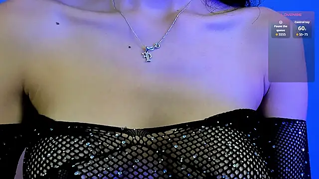 Snapshot of emycarver09 chatting on February 10, 2026, 10:52 am emycarver09 online show from February 10, 2026, 10:52 am