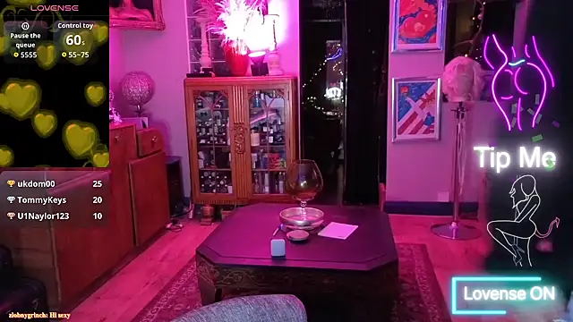 xl uk top trans online show from March 27, 2026, 11:48 pm