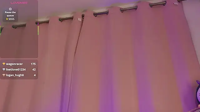 AteneaCox online show from April 3, 2026, 11:41 am