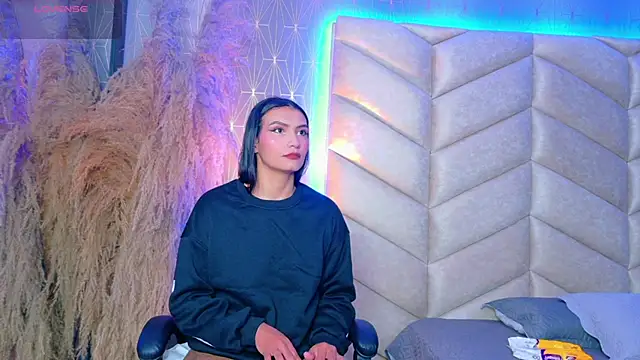 Snapshot of samiradoll chatting on October 21, 2025, 4:46 am samiradoll online show from October 21, 2025, 4:46 am