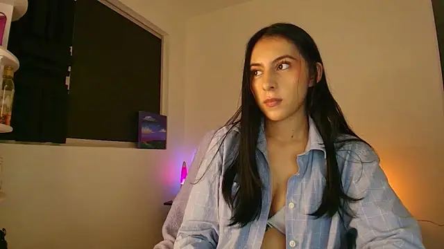 violethun  online show from December 23, 2025, 5:27 am