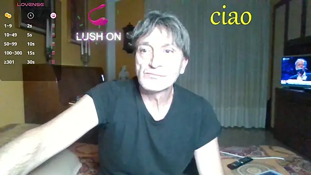 Snapshot of lattediyak chatting on December 18, 2025, 12:49 am lattediyak online show from December 18, 2025, 12:49 am