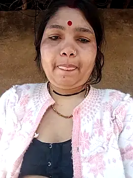 Snapshot of Rashili_jaan chatting on February 7, 2026, 3:21 am Rashili jaan online show from February 7, 2026, 3:21 am