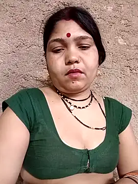 Snapshot of Rashili_jaan chatting on February 26, 2026, 4:00 am Rashili jaan online show from February 26, 2026, 4:00 am