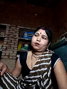 Snapshot of Rashili_jaan chatting on February 28, 2026, 12:39 pm Rashili jaan online show from February 28, 2026, 12:39 pm