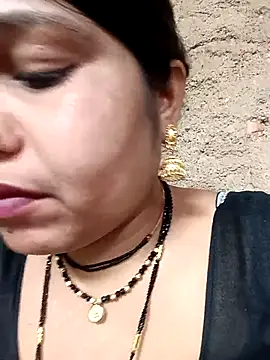 Snapshot of Rashili_jaan chatting on March 2, 2026, 3:52 am Rashili jaan online show from March 2, 2026, 3:52 am