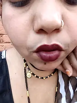 Snapshot of Rashili_jaan chatting on March 3, 2026, 12:00 pm Rashili jaan online show from March 3, 2026, 12:00 pm