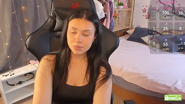 Snapshot of Nicole_Parshikova chatting on September 14, 2025, 7:18 am Nicole Parshikova online show from September 14, 2025, 7:18 am