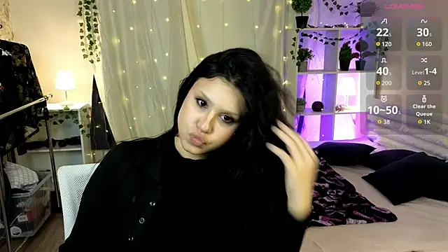 Snapshot of Nicole_Parshikova chatting on October 30, 2025, 10:27 am Nicole Parshikova online show from October 30, 2025, 10:27 am