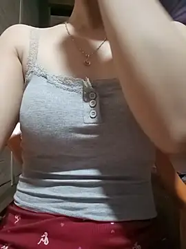 LucyyLy online show from June 30, 2026, 10:55 pm