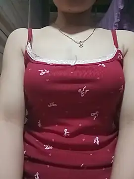 LucyyLy online show from July 6, 2026, 10:45 am