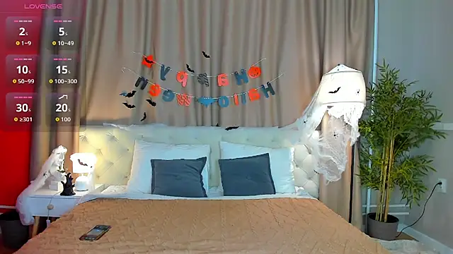 Snapshot of Belle_Wa1ker chatting on October 28, 2025, 8:40 am Belle Wa1ker online show from October 28, 2025, 8:40 am