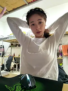 Luck-Sally online show from October 16, 2025, 1:50 am