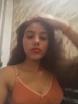 hot senorita577 online show from October 26, 2025, 11:16 am