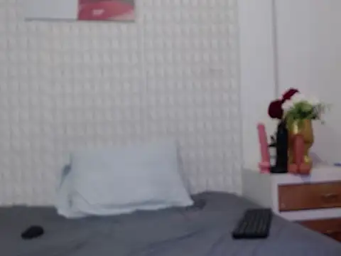 LuigiMarchetti online show from September 24, 2025, 7:39 pm