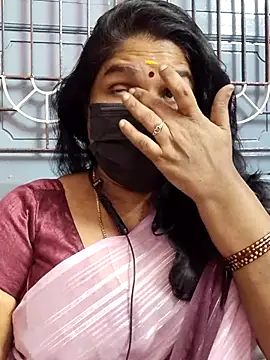 Tamil Azhaghi25 online show from December 15, 2025, 5:28 pm