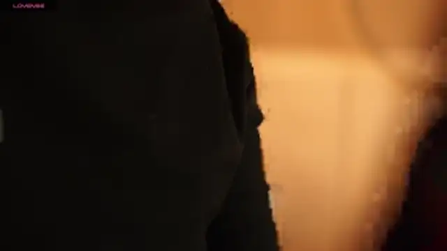 Tayler Kim online show from November 7, 2025, 3:45 pm