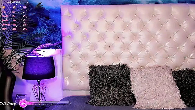 Valeria Swett  online show from April 2, 2026, 9:23 pm