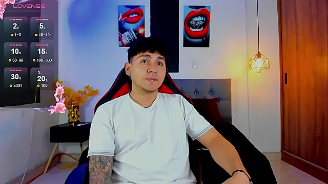 Nicolas James Sc online show from November 15, 2025, 12:45 pm