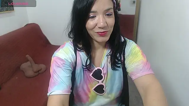 danna zuluaga online show from October 16, 2025, 12:28 pm