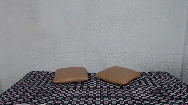 Snapshot of alise_coronado chatting on November 11, 2025, 11:10 am alise coronado online show from November 11, 2025, 11:10 am