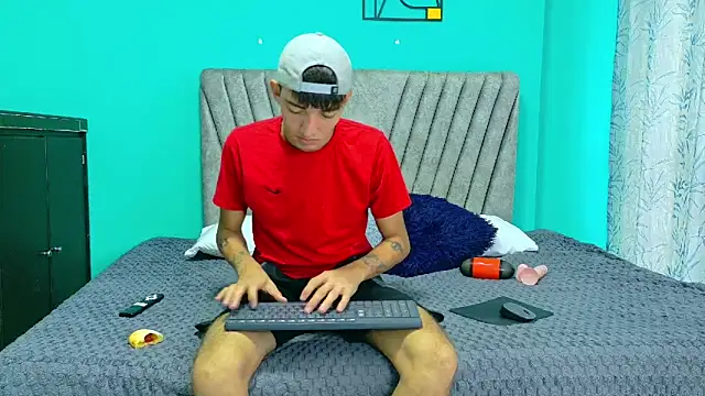 Maikol Ortiz online show from January 19, 2026, 2:32 pm