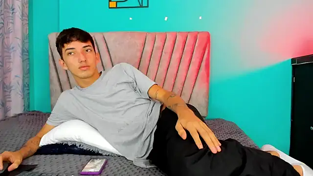 Maikol Ortiz online show from March 15, 2026, 12:22 pm