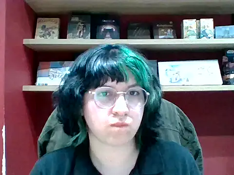 Snapshot of Froggyinthebox chatting on May 27, 2026, 10:29 pm Froggyinthebox online show from May 27, 2026, 10:29 pm