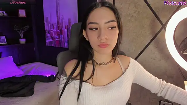 AlliceCopper online show from February 7, 2026, 12:42 pm