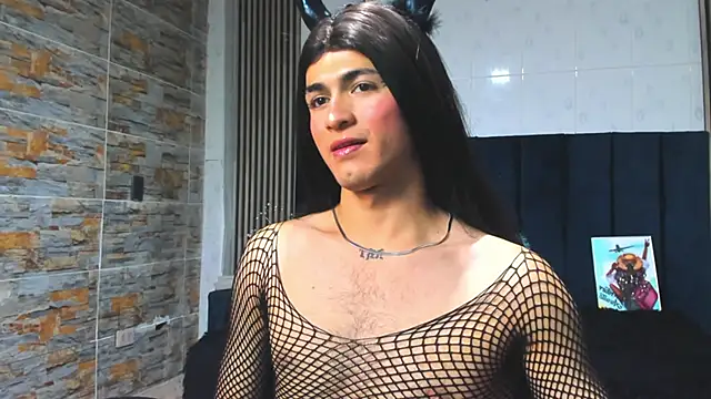 MichellPratTS online show from October 17, 2025, 7:16 pm
