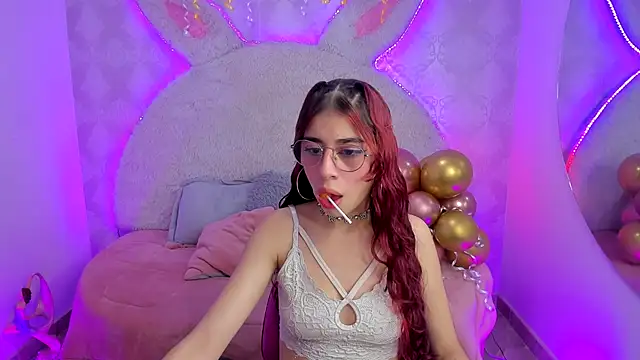 Snapshot of Gaby_louse chatting on November 14, 2025, 8:51 pm Gaby louse online show from November 14, 2025, 8:51 pm