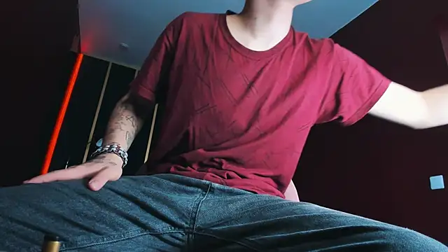 Blaiz Vok online show from September 13, 2025, 8:52 pm