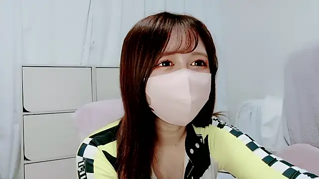 Hanachan Gcup  online show from October 3, 2025, 11:51 am