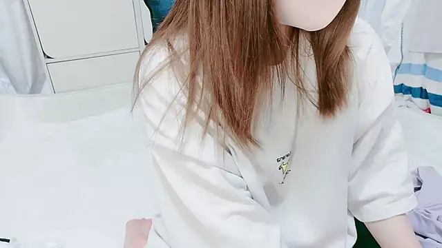 Hanachan Gcup  online show from October 18, 2025, 1:34 pm